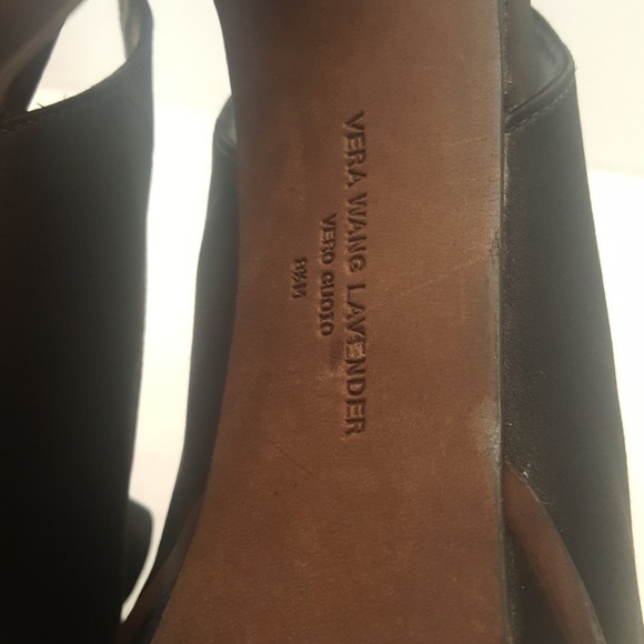 Vera Wang Lavender Black Zohar Slimback Pumps - Picture 6 of 8